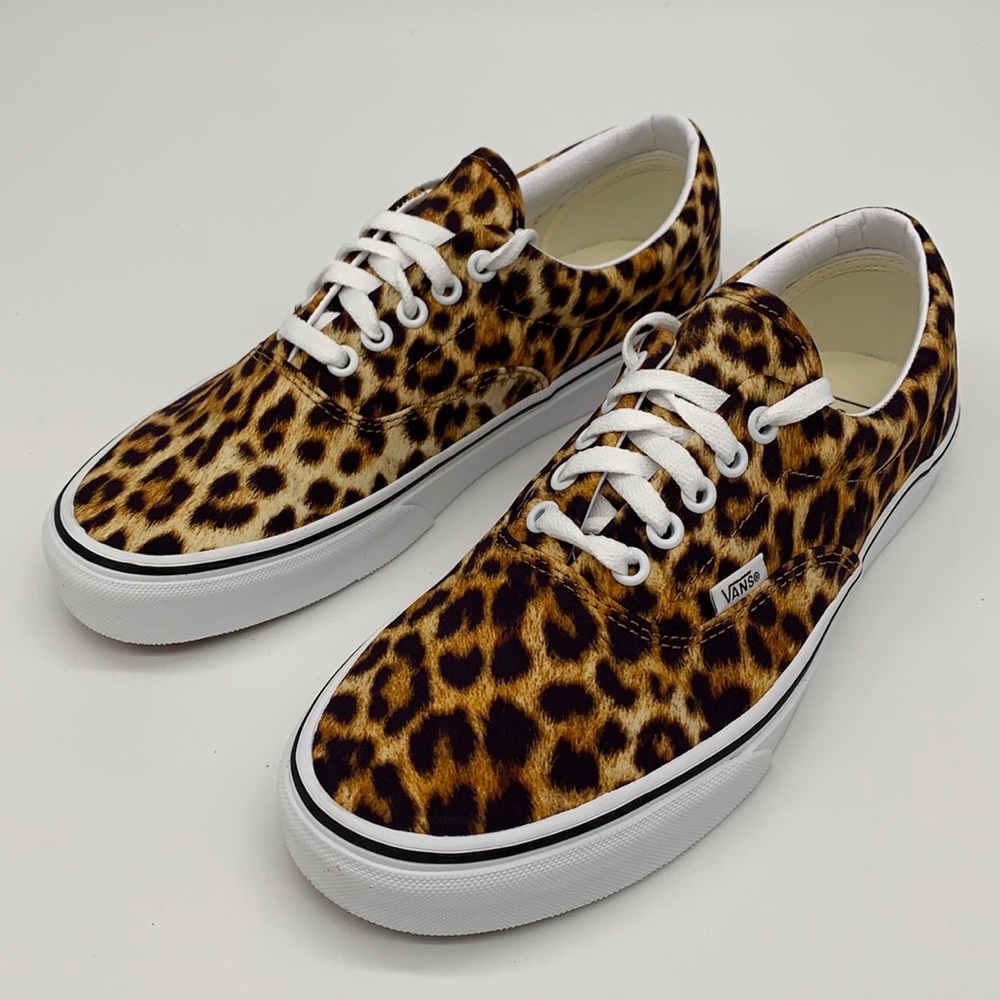Vans Brown and White Sneakers Classic Skate Style